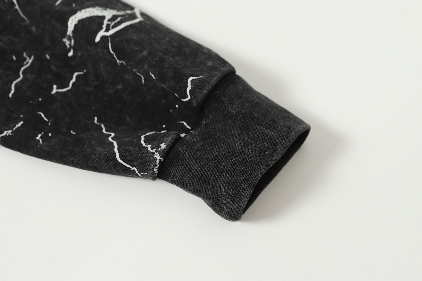 Hellstar Star Graphic Long-Sleeve T-Shirt — detail