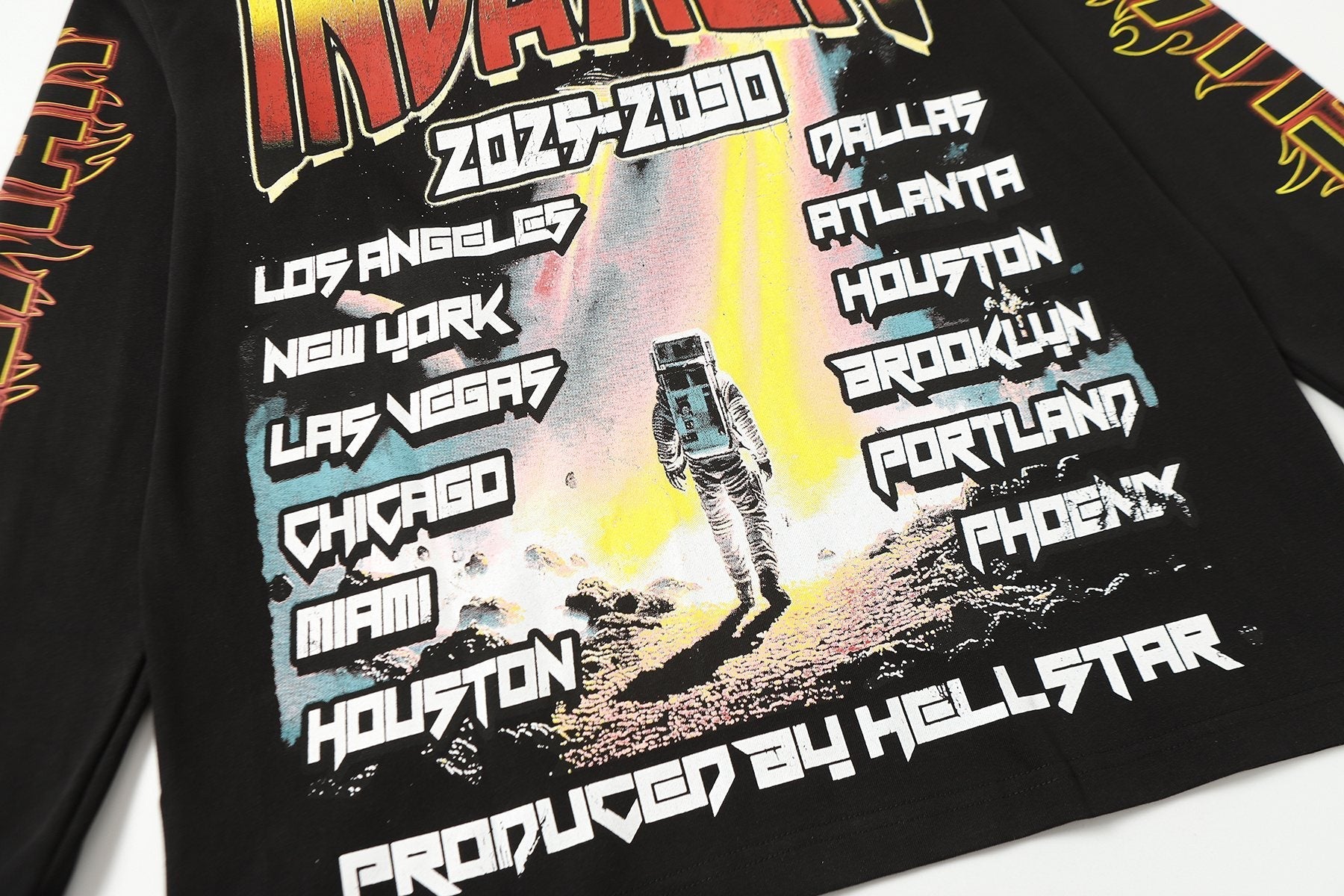 Hellstar UFO Astronaut Graphic Long-Sleeve T-Shirt — detail
